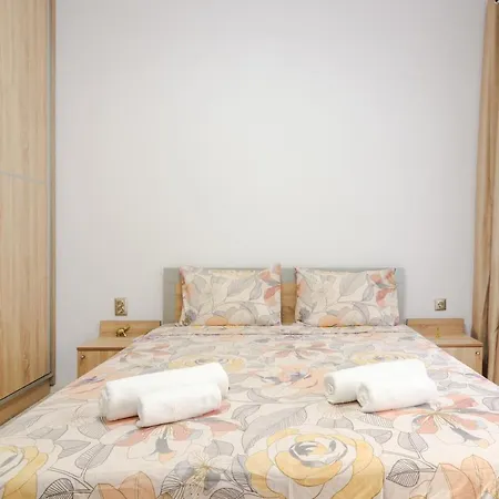 The Right Choice 3 *