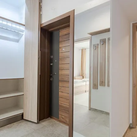 The Right Choice 3 Apartman Szófia